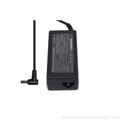 Wholesale Price Replacement Laptop Adapter for Acer 19V 3.42A with 5.5MM*2.5MM Connector